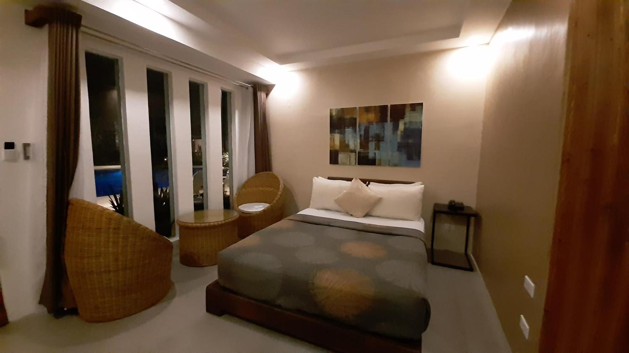 Urban Sands Hotel Iloilo Eksteriør bilde