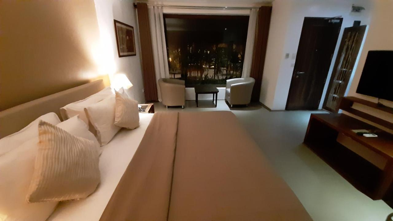 Urban Sands Hotel Iloilo Eksteriør bilde