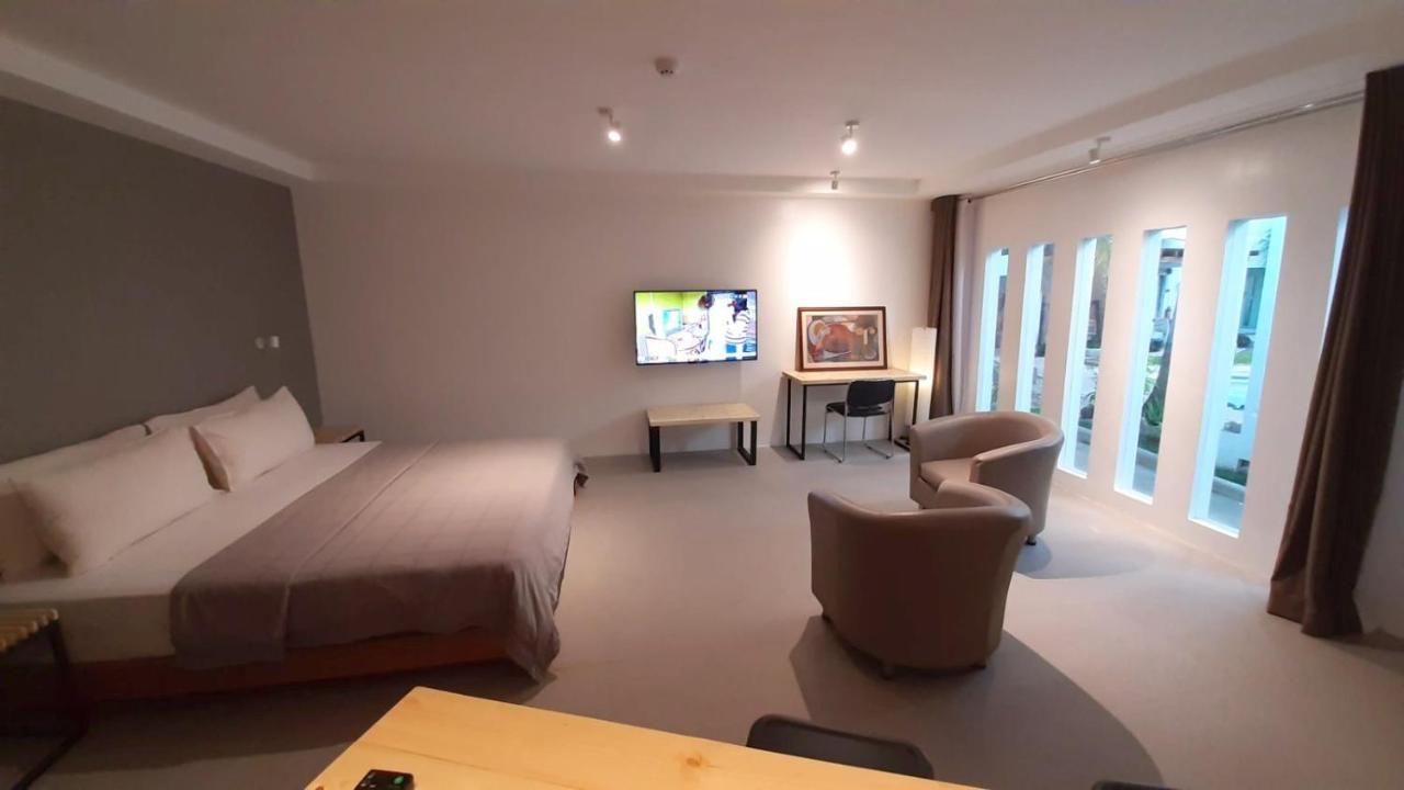 Urban Sands Hotel Iloilo Eksteriør bilde