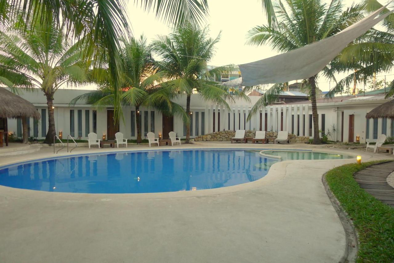 Urban Sands Hotel Iloilo Eksteriør bilde