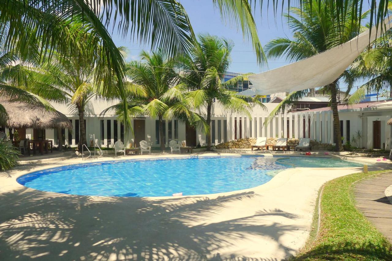 Urban Sands Hotel Iloilo Eksteriør bilde