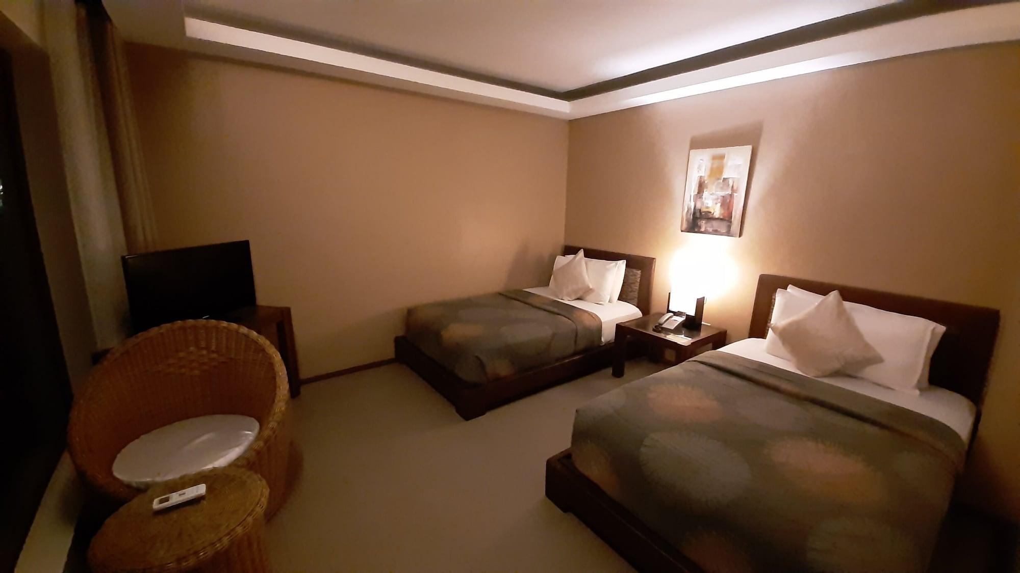 Urban Sands Hotel Iloilo Eksteriør bilde