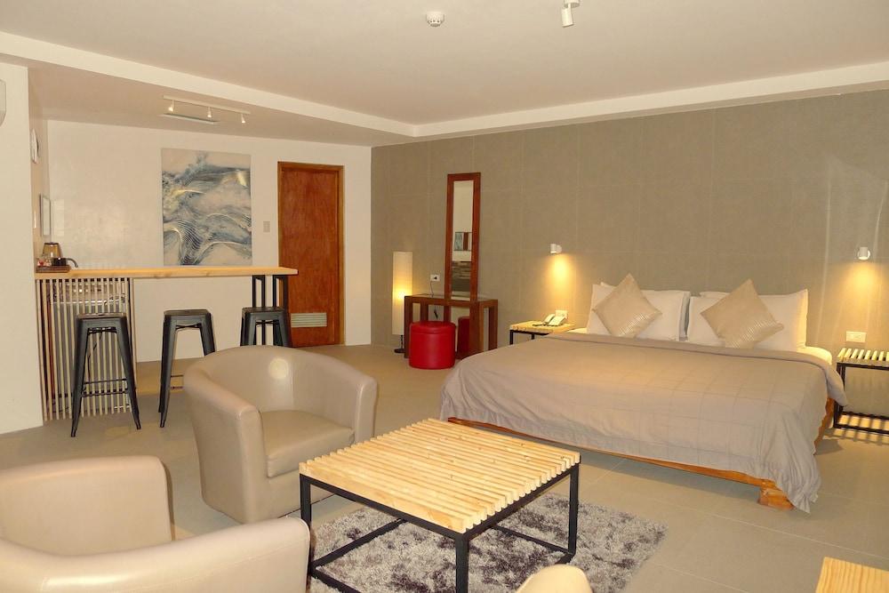 Urban Sands Hotel Iloilo Eksteriør bilde